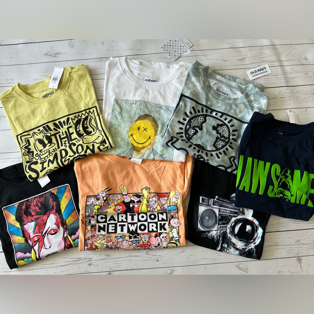 Graphic Tee Lot